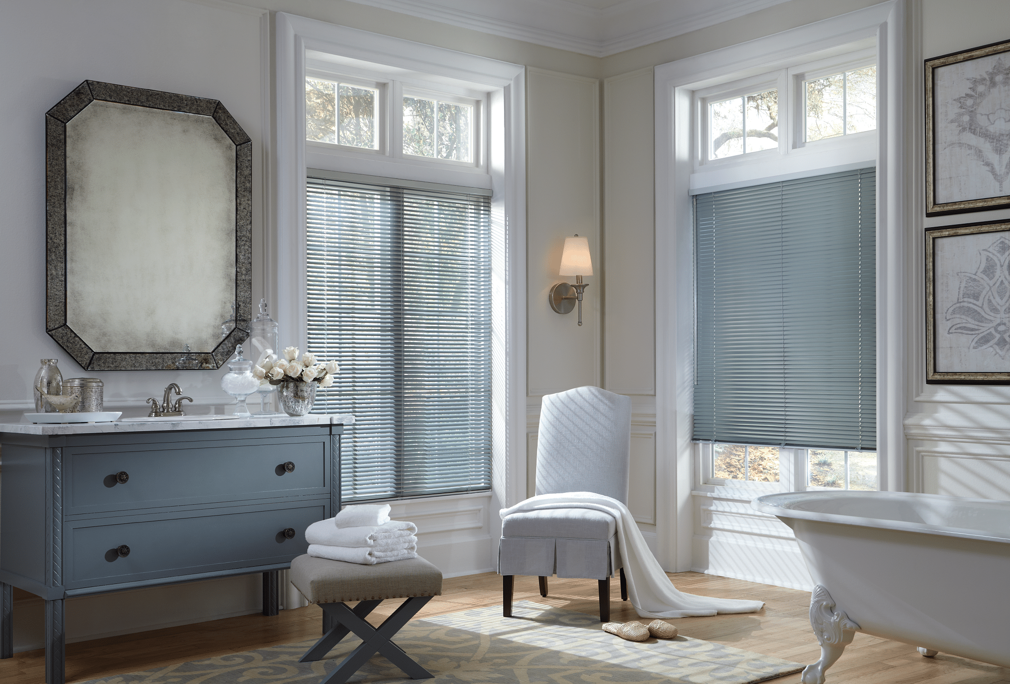 2023 MPM LR Aluminum Blinds Bathroom RT